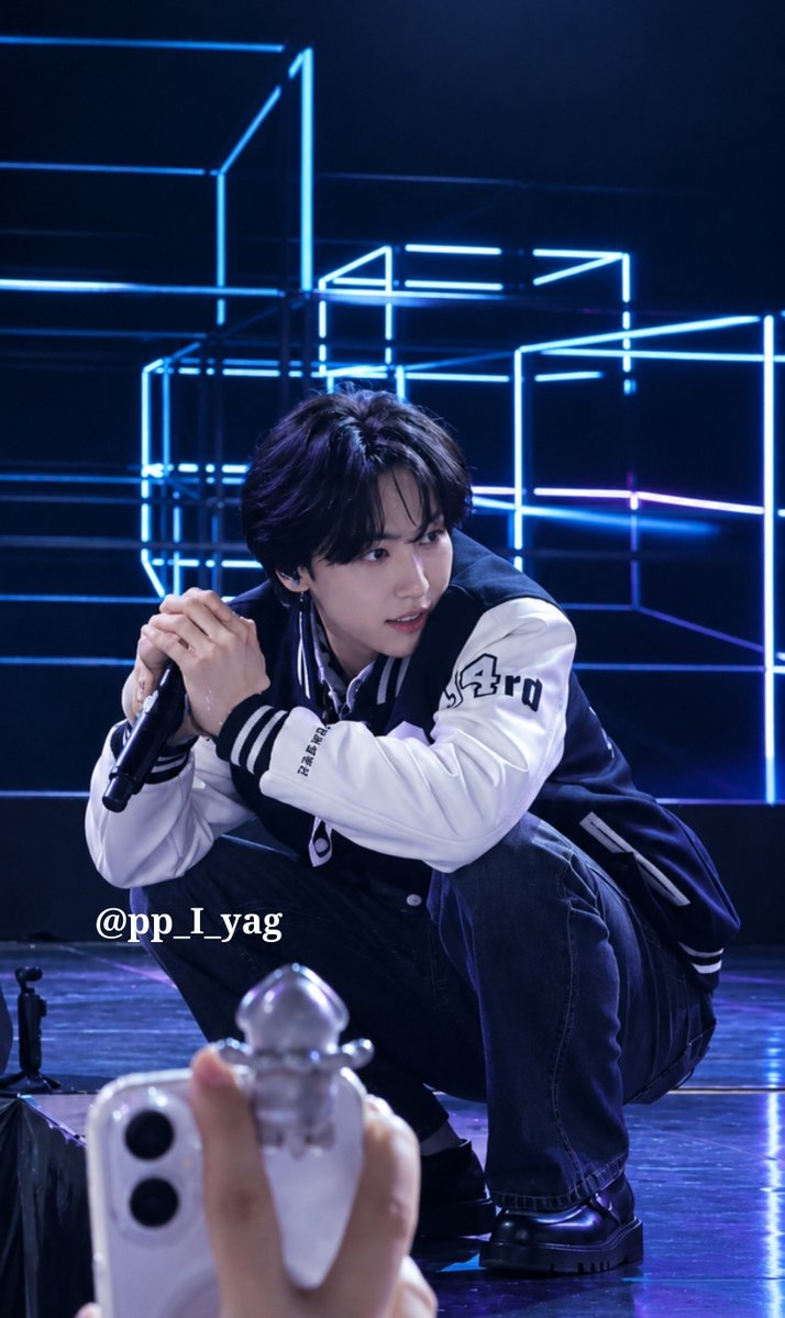 pp_I_yag's tweet photo. 260914 대진대 축제 
#위너 #WINNER #김진우 https://t.co/UXabsi8FcJ