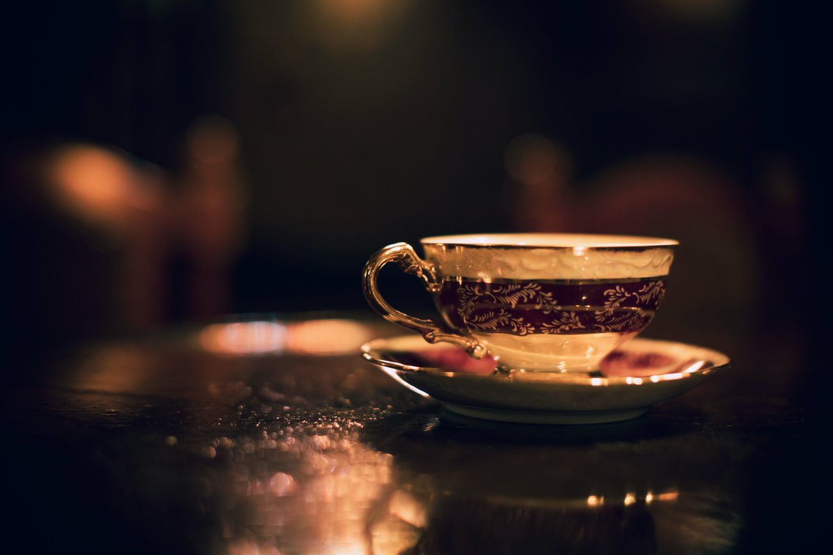 realdgame's tweet photo. ☕都内某所に秘密の喫茶室がオープン☕

謎を解いた者だけが辿り着ける「喫茶ひみつ」
秘密の空間を舞台に、選び抜かれたキャストと共に
濃厚な謎と物語を堪能できるリアル脱出ゲーム

『ひみつの喫茶室からの脱出 消えた待ち合わせ相手』
10/22(木)から開催
https://t.co/PskmzeCGA4

#ひみつ喫茶脱出 https://t.co/uLEq4UDMmE