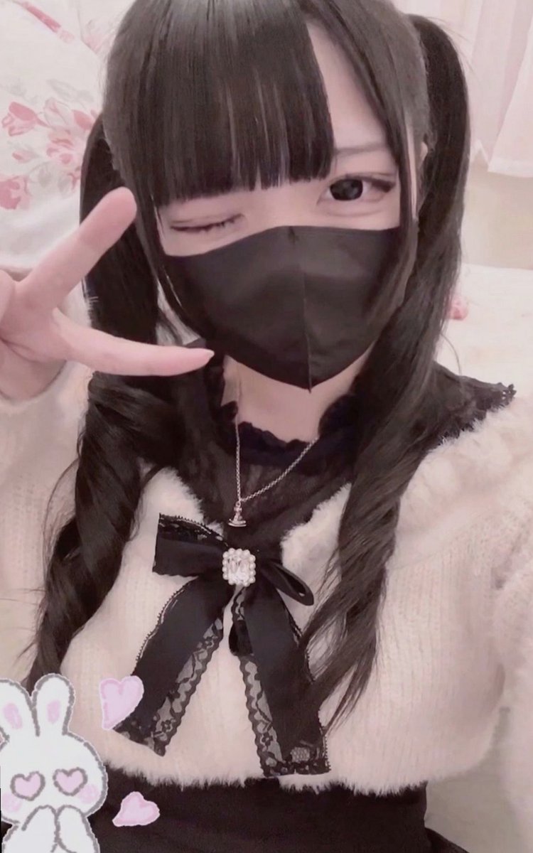 HazelWetheyb's tweet photo. 今日はなんとなくすこし遠くを見てる🌙　ぼそっ
#ゲーム好きと繋がりたい https://t.co/jmuYKnBDzp
