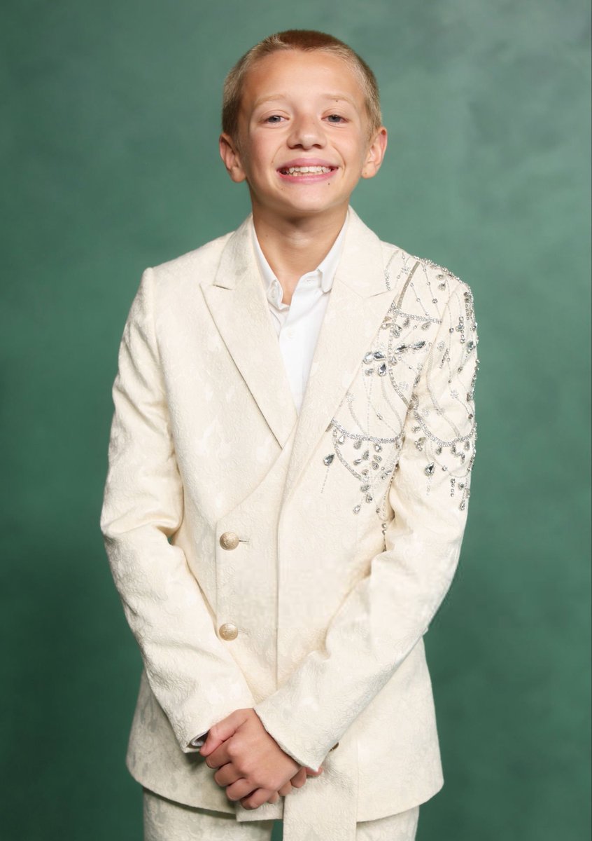 westerosies's tweet photo. Happy 12th Birthday to the incredible Dexter Sol Ansell! 🥚 https://t.co/3LCubE9IQ1