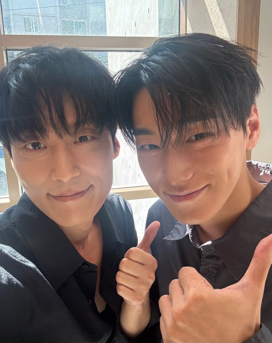 rynni_b's tweet photo. 북부대공                              뿌뿌대공 https://t.co/zzdxpTxavi