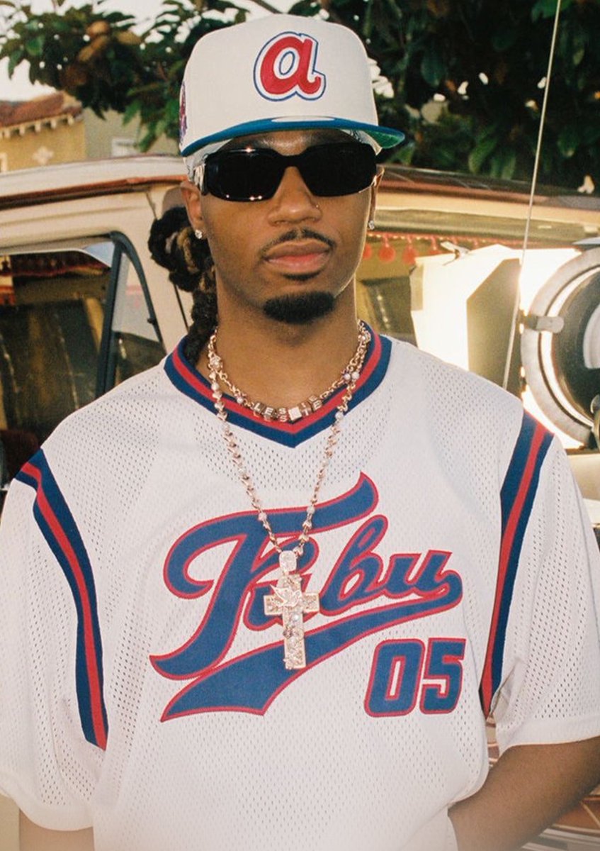 songsgohard tweet picture