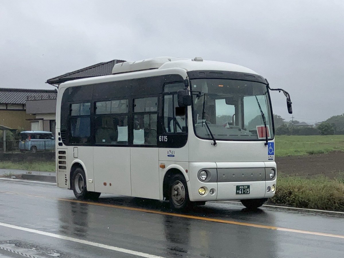 9p2zrsoQf2kiOa8's tweet photo. 京成バス千葉イースト、成東営業所
日野ポンチョ
SDG-HX9JHBE
2012年製？
6115号車
2026.9.17
元茨城急行自動車→多古32-16号車→6115
八街市コミュニティバス、ふれあいバス西コース代走。
ふれあいバスの予備車と思われる。 https://t.co/v44L10Nte4