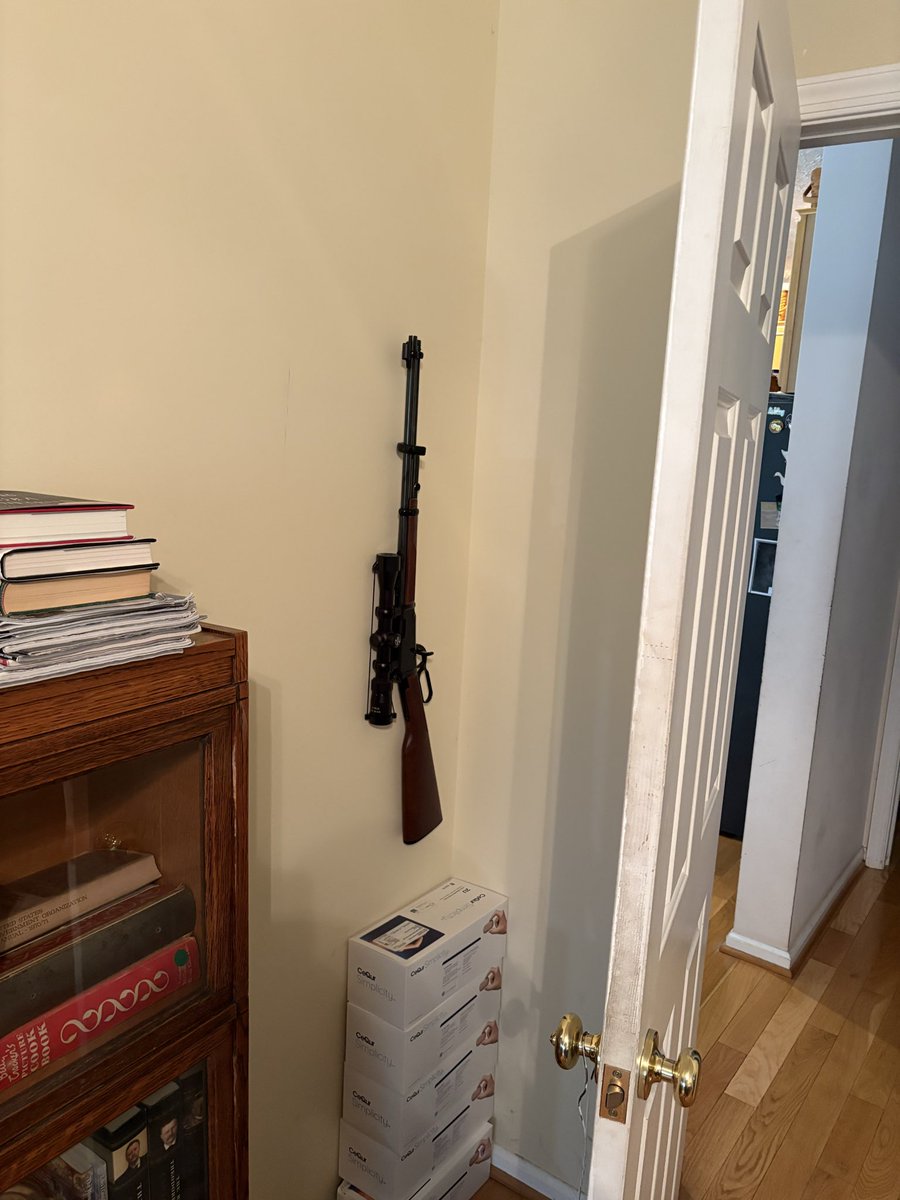 realwshoemaker's tweet photo. @Nutnfancy .22 mag for various medium sized pests, conveniently available https://t.co/dO8R84vn3V