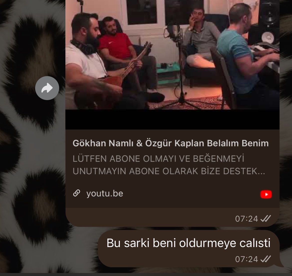 dilosscumm's tweet photo. Eylül mucizerle gel hikayesi attıktan sonra bizim jiletlik playlist https://t.co/JTV5URz6Nr