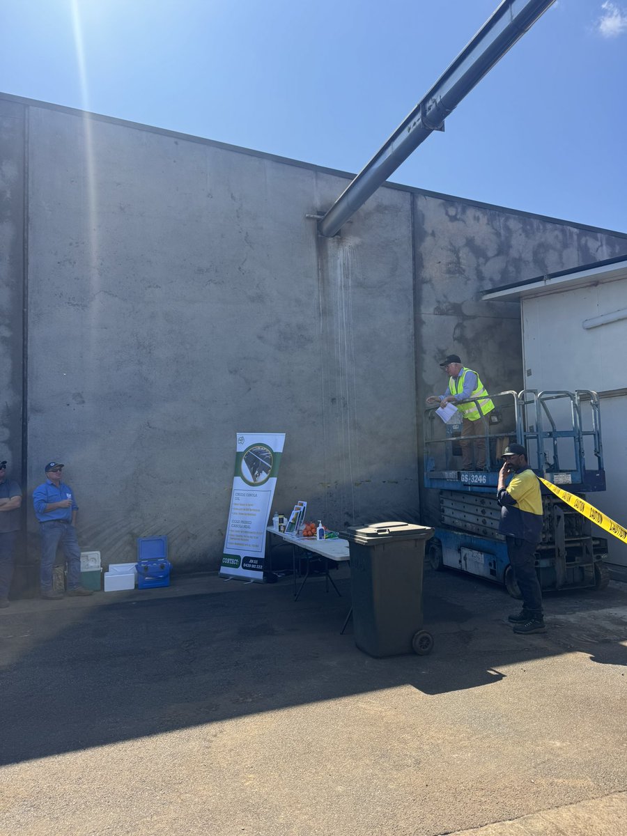DirtSouthern's tweet photo. From farm to fryer
Behind the scenes at Aus Oils Kojonup, following locally grown WA canola from seed intake through pressing and oil storage.
Great to see another part of our local supply chain firsthand.
#SouthernDirt #Canola #WAAg #AusOils https://t.co/9yopmiBONp