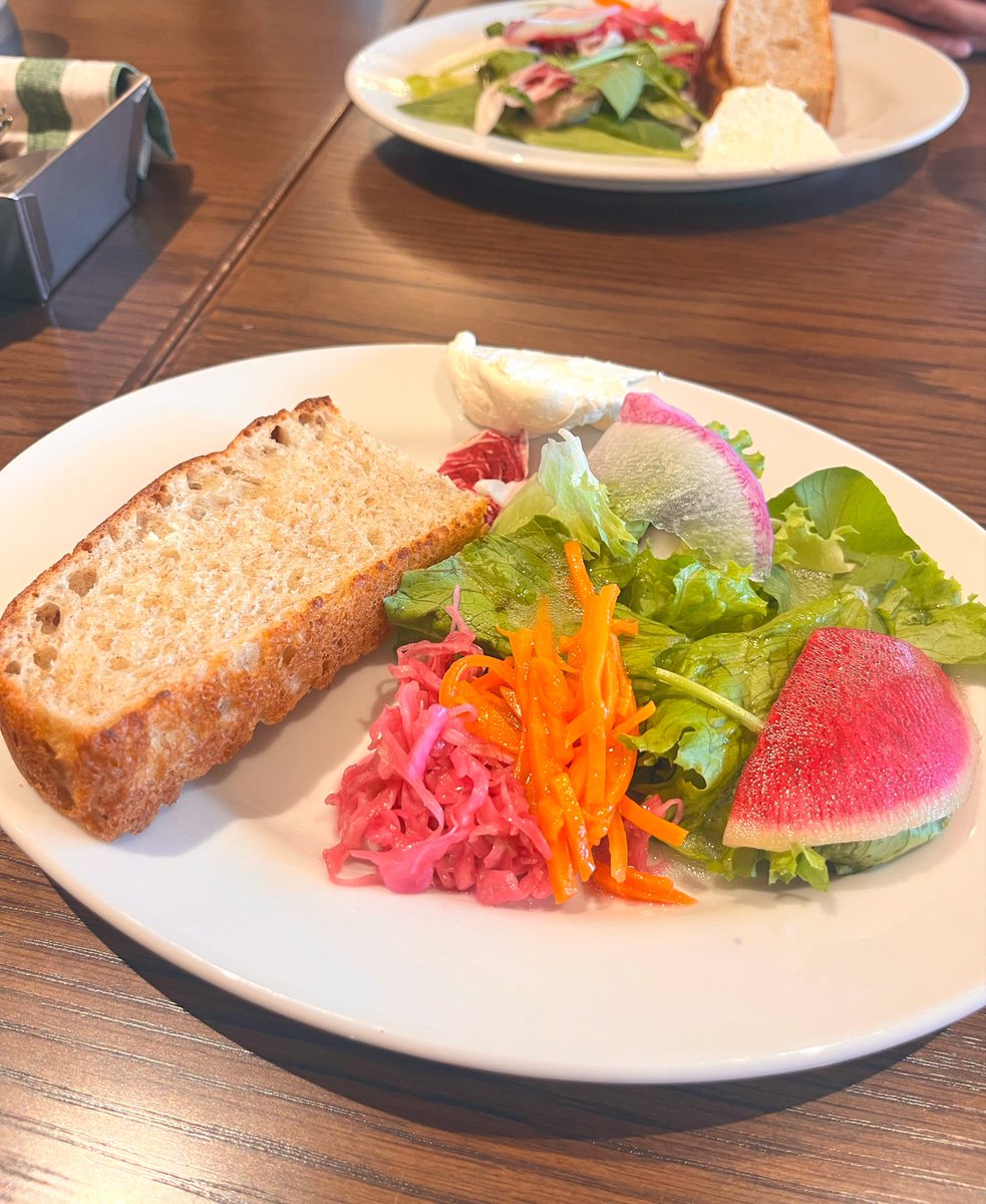 canariabox's tweet photo. 職場が改装工事でお休みなのでパート仲間とランチへ行ってきた🍽
なかなかこういう時じゃないとみんなで出かけられないから楽しかった～(ᐢ 'ᵕ' ᐢ ) https://t.co/CzU8rmwgSq
