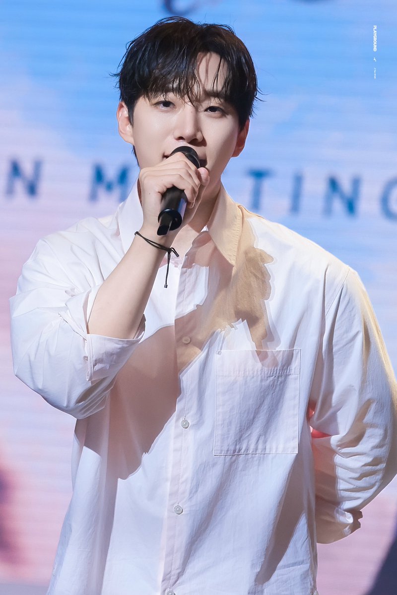 playground_nat's tweet photo. 260912 LEE JUNHO FANMEETING in Seoul 'AUTUMN NOTE'  💞🎀💓 

#준호 #이준호 #JUNHO https://t.co/XmWoCVVPeu