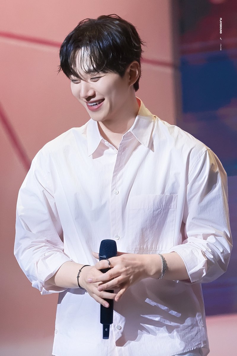 playground_nat's tweet photo. 260912 LEE JUNHO FANMEETING in Seoul 'AUTUMN NOTE'  💞🎀💓 

#준호 #이준호 #JUNHO https://t.co/XmWoCVVPeu