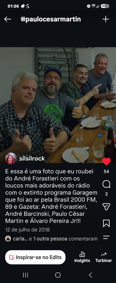 silsilrock's tweet photo. Essa é a foto que eu quero lembrar do Paulão @garagem com seus amigos @andre_barcinski, @forastieri e @alvaropereira_   Em 2017 eles fizeram 25 anos de GARAGEM na 89 FM que abriu espaço para uma edição em 12 de Agosto de 2017 com 5 horas de duracao na madrugada https://t.co/x4BcrqBL9m