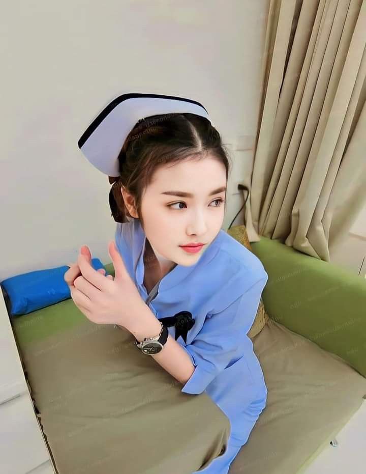 riooooneee's tweet photo. อยู่ตรงนั้น...เพิ่งจะรู้ว่าอยากถ่ายรูป. ✨ 💗 https://t.co/Vf1I9ZigW0