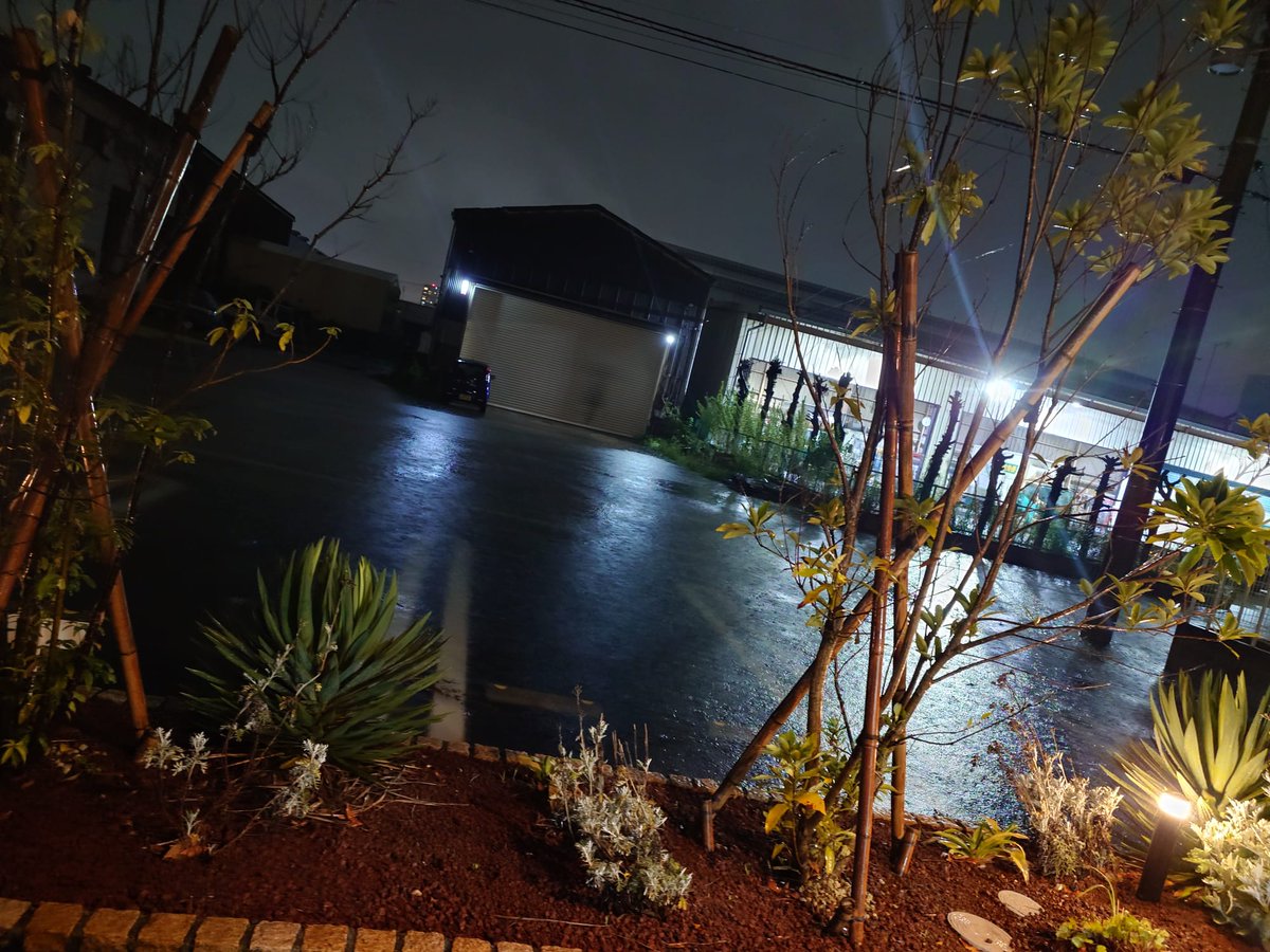 espochem's tweet photo. ［HP更新情報］エスポ化学スタッフコラム 第103回「大雨の被害とAIの活用法「命を守るテクノロジーについて」」をアップしました。今回は先般の千葉豪雨の体験からのお話です。
https://t.co/y3yfnGvM3F https://t.co/oYlV0P2IVl