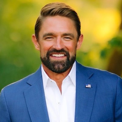 TotalRemigrate's tweet photo. @leachfortexas, I need you to step into my office and shut the door.

Seems you have taken half a million dollars for H1-B related kickbacks.

Let this Texas TRAITOR know what you think about Indians in Plano and Allen/McKinney (Dallas suburbs he presides over) https://t.co/p5ezrDCFXN