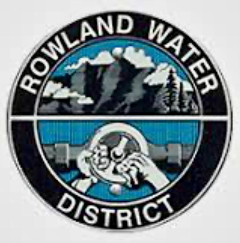 JellickBuck's tweet photo. 💦⭐️THANK YOU ⭐️💦
💦💦ROWLAND WATER!💦💦
Our Jaguar students and teacher appreciate the donation of these wonderful folders to help us stay organized. 😃
@RowlandWater @JellickJaguar https://t.co/BXDoNMTHlk