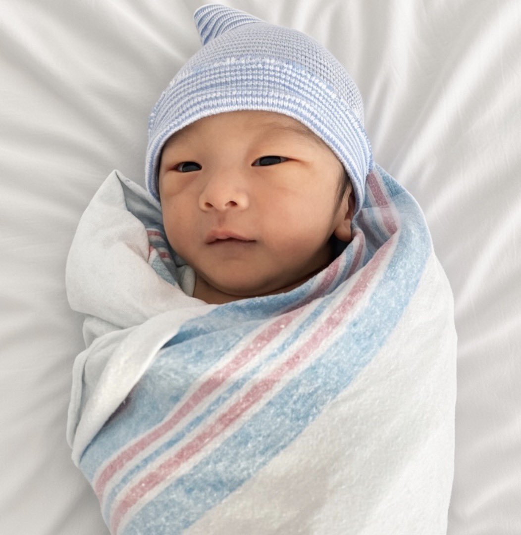 hexminaj's tweet photo. Barbz, I’d like you to meet Oniko🥹

thank you for all the safe delivery wishes❤️ https://t.co/vNgdbboREw