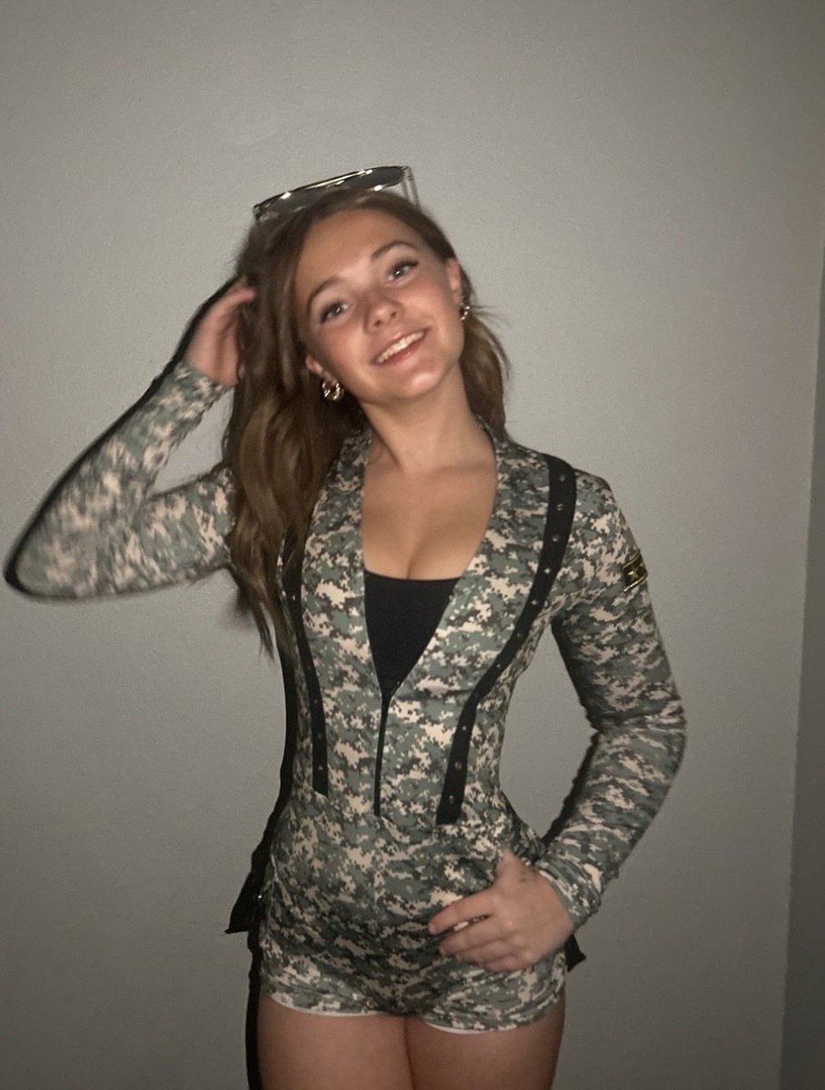 sammyy_map's tweet photo. more brooke :) https://t.co/Aw3ZmuS4gp