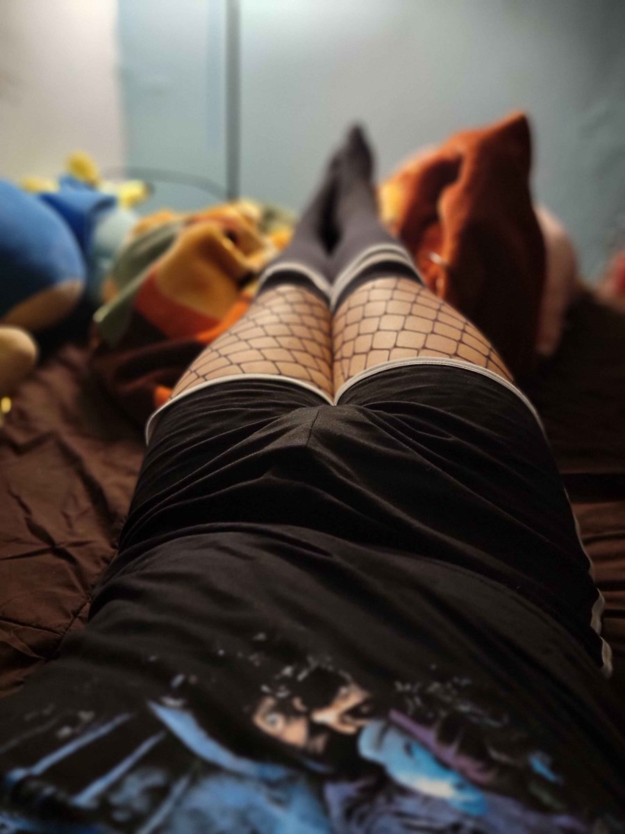 aaronthegooder's tweet photo. Got bored and realize that I haven't uploaded in a bit so here irl stuff:3
#femboy #femboythighs #nsfw #femboybulge #twink #cutie https://t.co/P6yLFhStvG