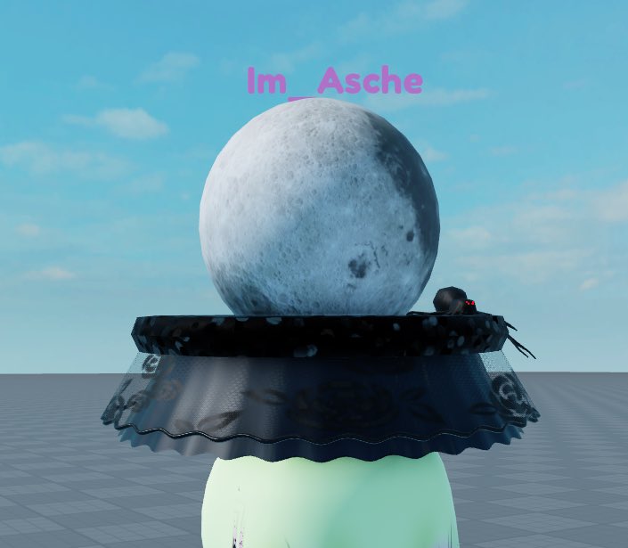 AschePlays's tweet photo. Also little fun fact, halos are called an “Eclipse” in ChronoStellarz Universe!

Heres a little sneak peak of some that will most likely be redone by the time the game releases in alpha! https://t.co/HfSwVmrkda