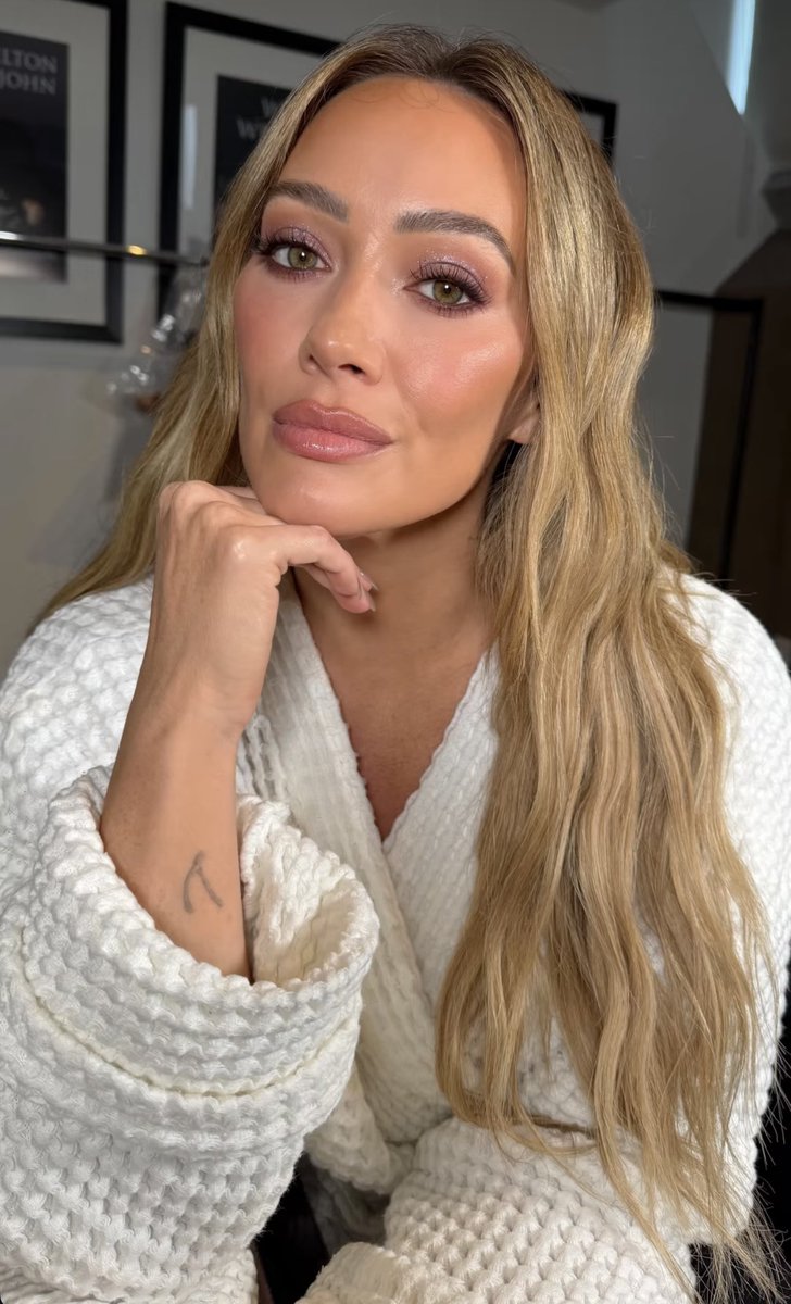 hilaryfeeds's tweet photo. hilary duff is so beautiful https://t.co/yjGbZVVSOe