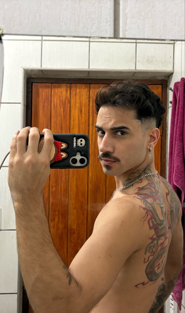 oithiaggos's tweet photo. Amo esse efeito https://t.co/35ZfZwfEUO