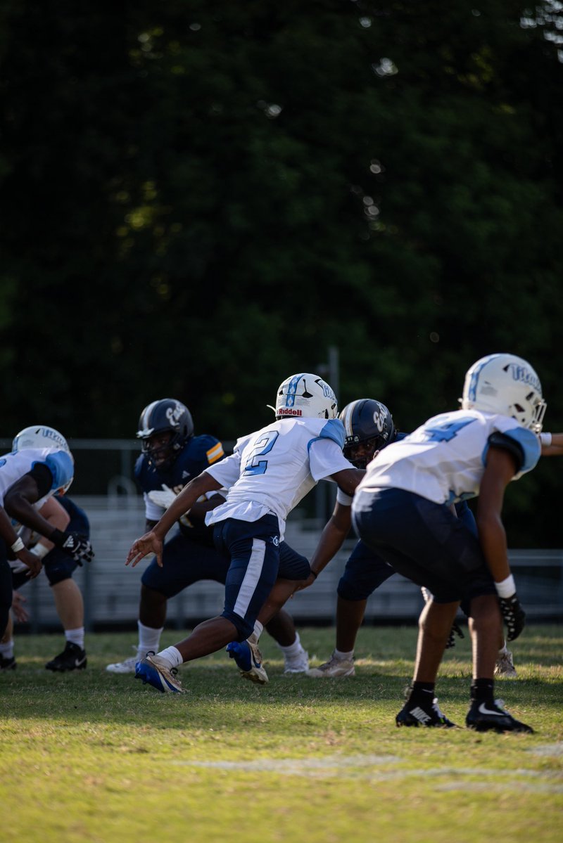 DallasMorgan00's tweet photo. Mid Season tape coming 🔜 💯 https://t.co/CWQHb7otL5