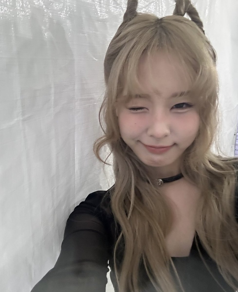 seonyou_y's tweet photo. 250525 
#선유 #클라씨 #SEONYOU #CLASSy https://t.co/zYq7kN3Kqv