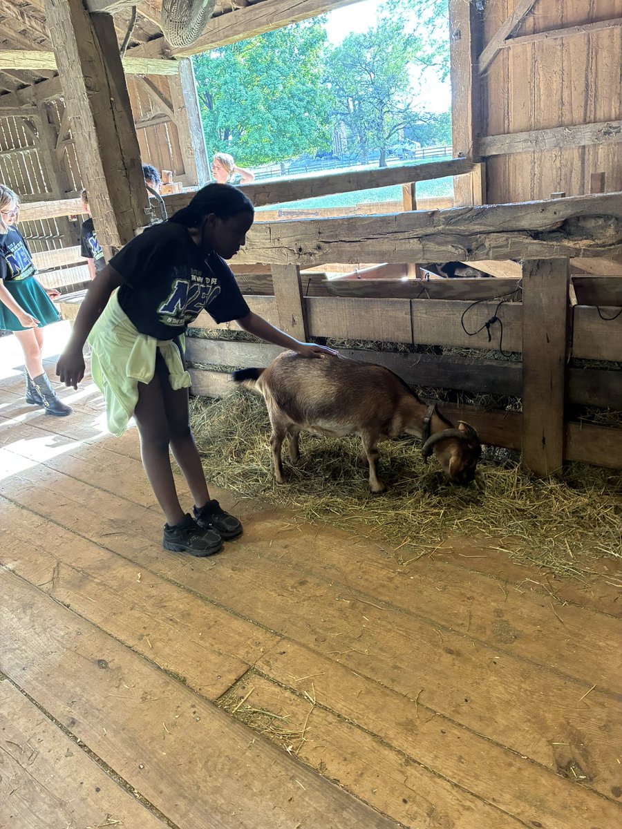MaryCastleElem's tweet photo. 5th grade took learning OUT of the classroom! 🚌🙌 Our students explored, asked questions &amp; experienced history firsthand at @ConnerPrairie! 📚🌎 Thank you to the @LTSFoundation for supporting experiences like these! 💙💚 #mecELITE #MECisThePlaceToBe https://t.co/JXf3HO5qXt