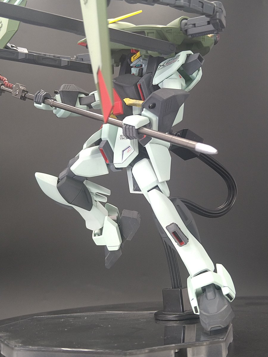 OS9WVnkV9eM5kCC's tweet photo. ラグレア杯上げても良さげなので解禁！
ポーズ変えたけどHGフォビドゥンガンダム（今風）です
全延長で2センチくらい伸びたかな？なので直立は違和感がｗ
塗装は元設定を求めスラスターだけオリジナル
各裏打ちはリサイクルコーナーからこんな感じにさらにもう少し足してます
＃ラグレア博多 https://t.co/9Wiqx1ryqY