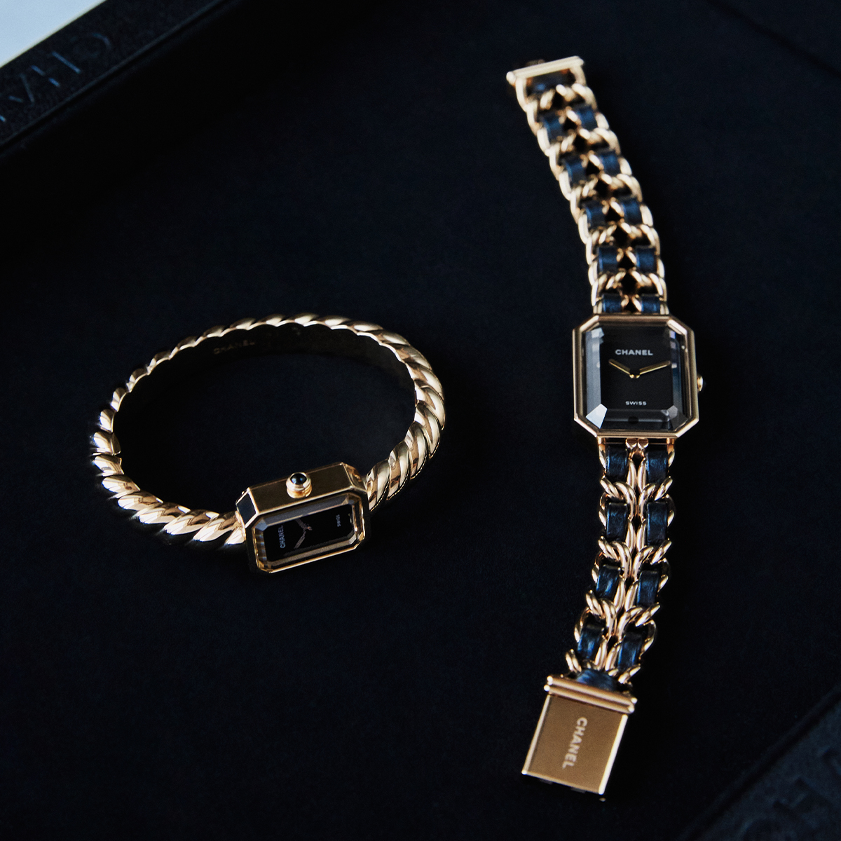 NumeroTOKYO's tweet photo. 時代を超えて進化するシャネルのウォッチ「プルミエール」とJURINが巡る、初めてのパリ。新たな時間と物語を描く。