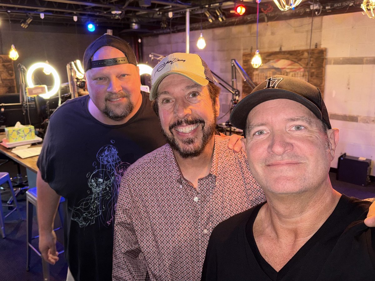 skipewing's tweet photo. Back again with @bigdandbubba! They were kind enough to have me on the show to talk all things #DRAGONFLY.

Tune in tomorrow (9/16) at 7:28am ET! Check your local listings to listen on the radio or learn more at https://t.co/NYVxIe8uDt. https://t.co/L9HzkvHiAV
