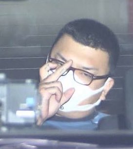 nochu_uber's tweet photo. 【超速報】

LASTCALL出演 ヤマトリノ
コカイン0.4g 共同所持・使用で逮捕

Kenny-Gと同じ "G" サインwwww
最高😂😂そりゃ気に入られるわ😂😂

逮捕すらエンタメに変えてくれ‼️‼️

https://t.co/kJZmSn4iGw https://t.co/d8wvUHcaso