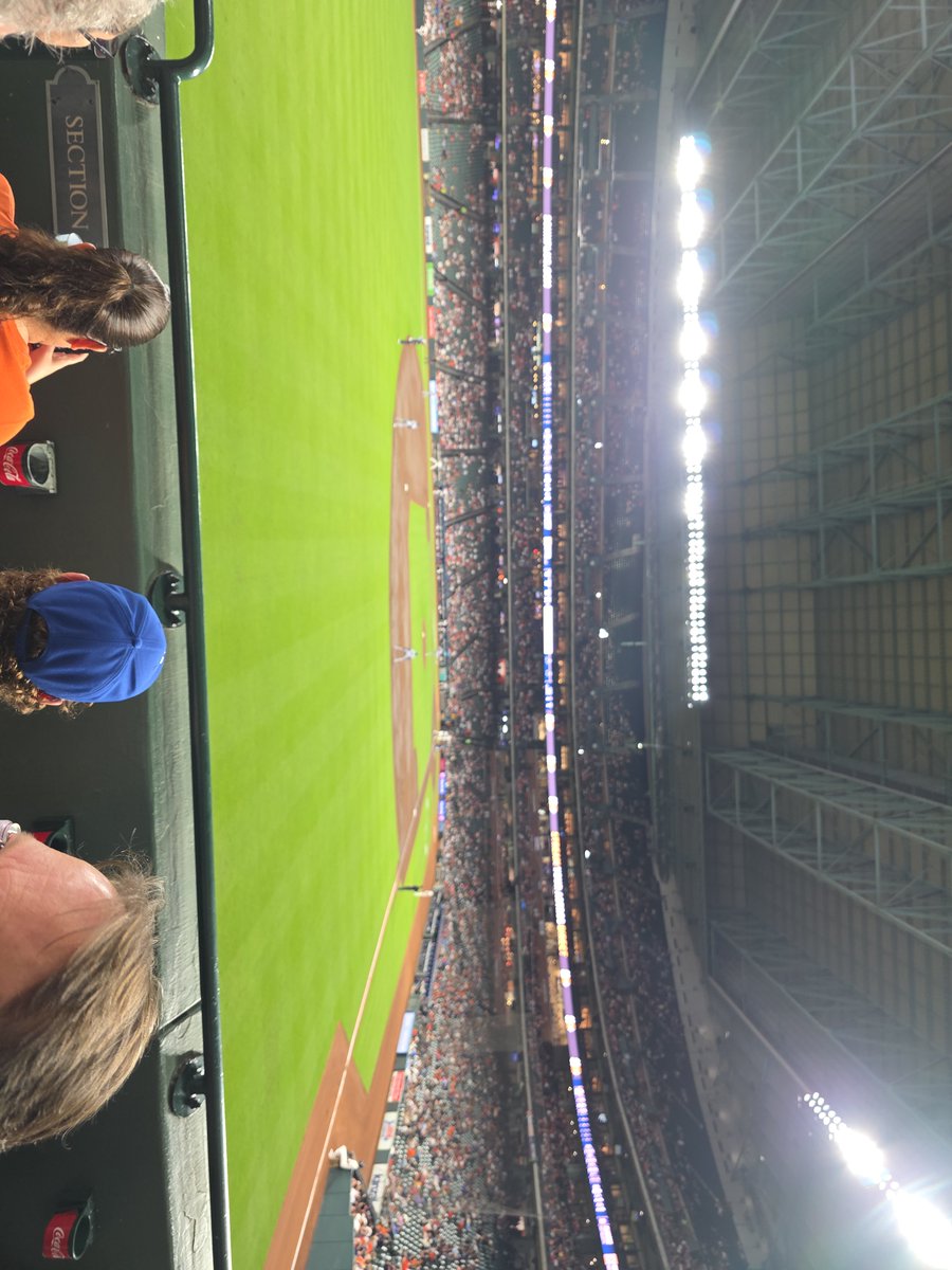AstrosHokage's tweet photo. Pena pls hit one to me next 4 rows to the left @astros #chase the fight https://t.co/H1nTdHIbEe
