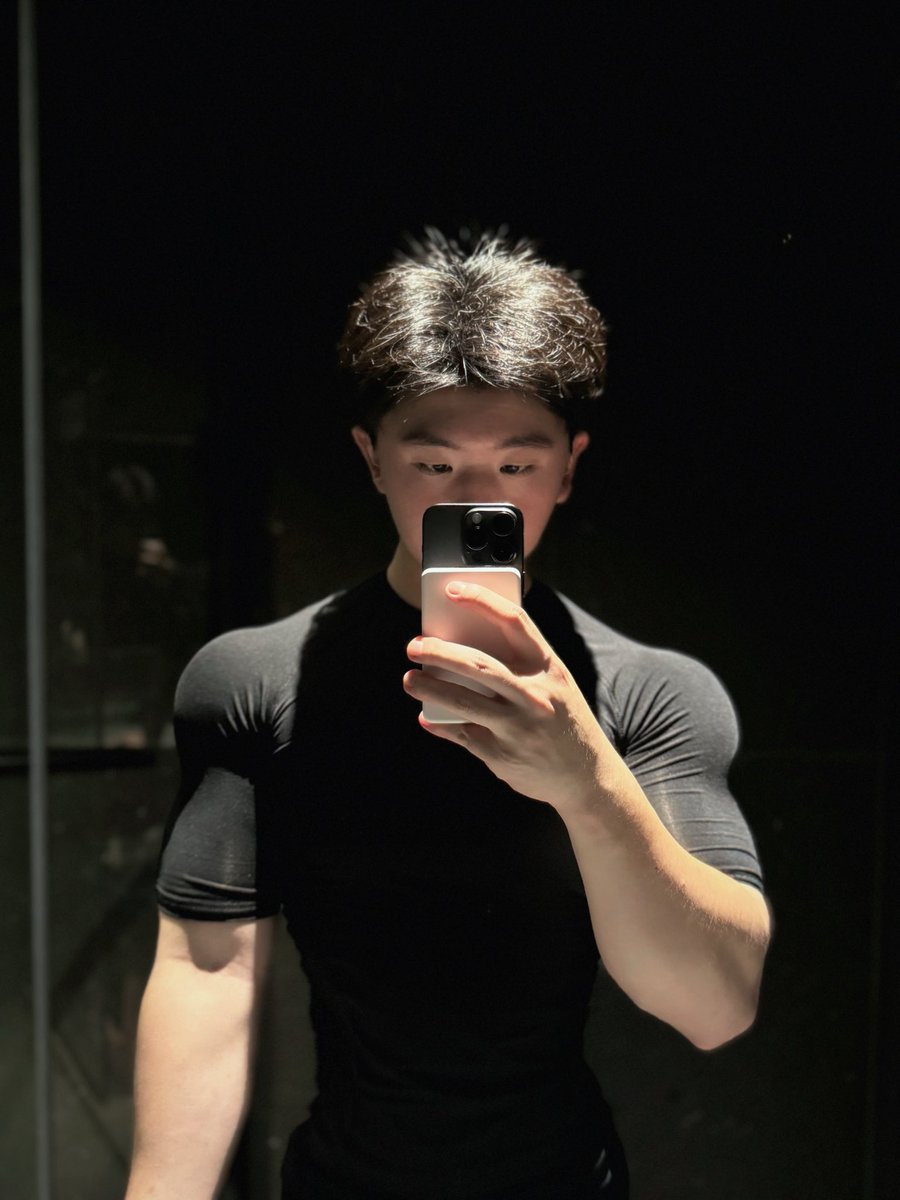 leopolddd7's tweet photo. https://t.co/sk1s3PP5wb