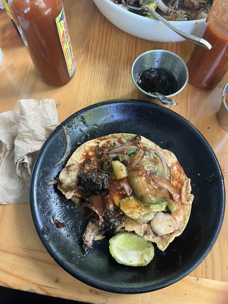 bellsberp's tweet photo. una tostada bien hecha y derecha https://t.co/2PBOprIPa7