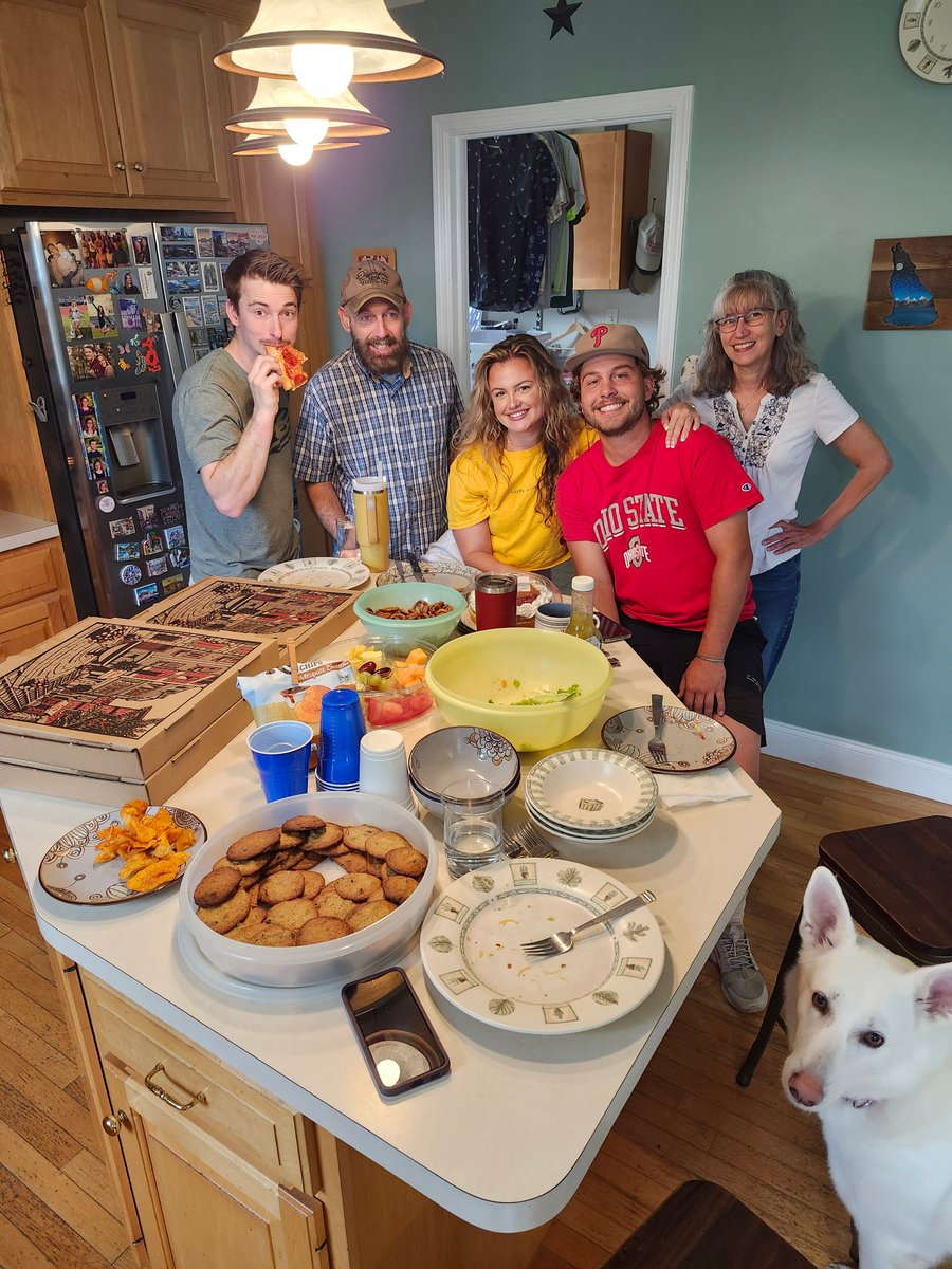 serine_5's tweet photo. We threw a celebration party for the official launch of BackRoomz: NULL's DEMO on Steam:
https://t.co/vcERZiY8XV https://t.co/nwYj4oSrvC