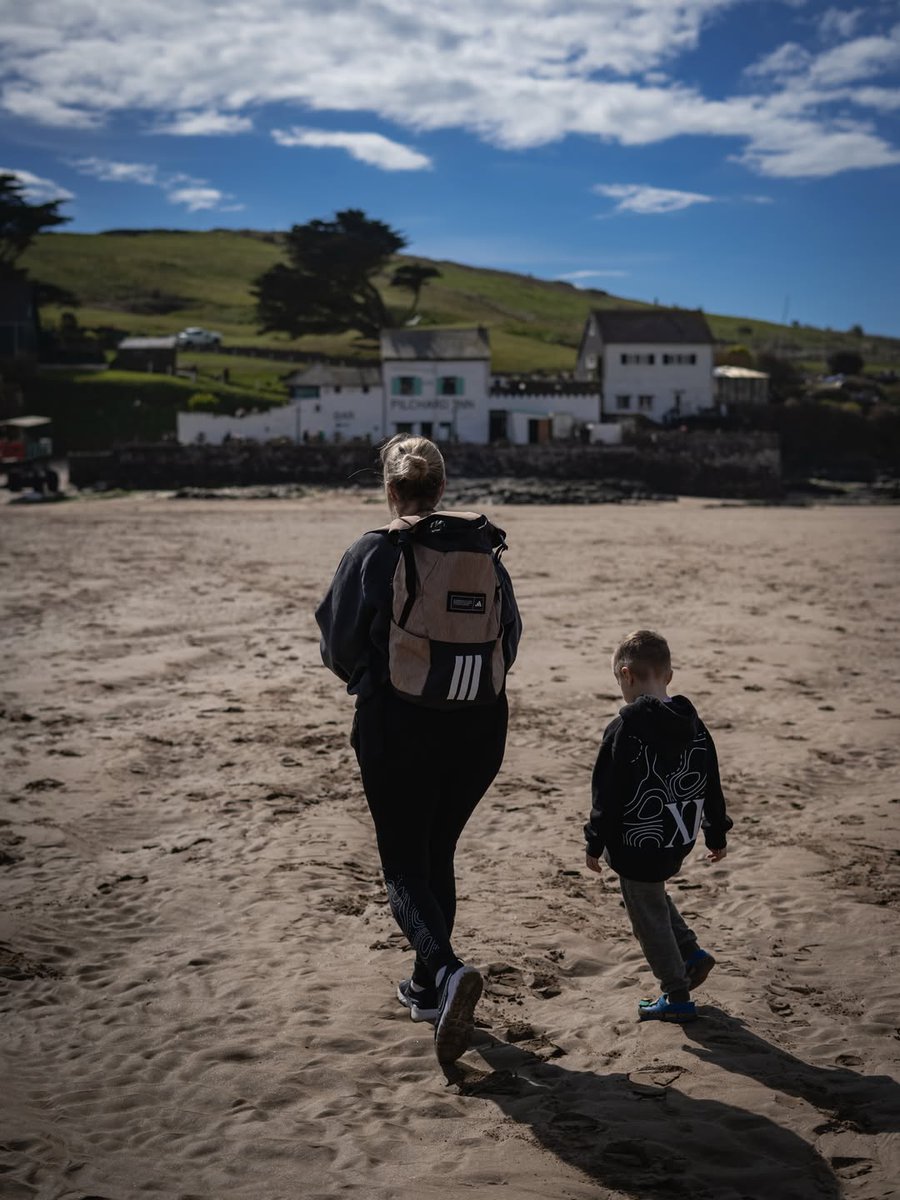 MelaniJenista's tweet photo. Jurassic Coast 
02. 04. 26 - 08. 04. 26 
Chasing hidden coves, winding coastal roads, and sunsets worth stopping 
From Polperro to Lymington in our little home on wheels—sea air, cliff walks, ferry crossings, and unforgettable moments along https://t.co/trGWOGTO2A