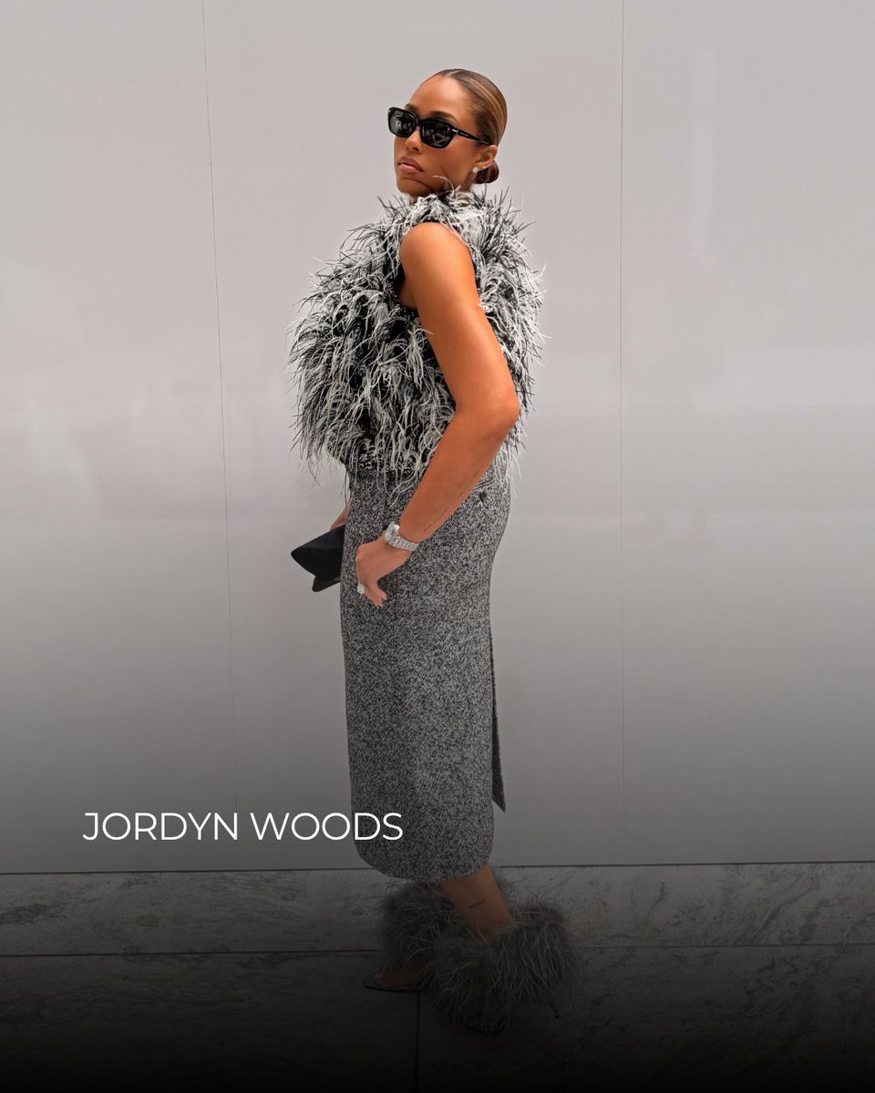 EBONY's tweet photo. When the culture steps outside, we don’t just wear the moment... we shape it.

Across shows, city streets and front rows, Black style brought confidence, edge and its own point of view to #NYFW.

Which looks owned the week for you? 🖤 https://t.co/TEVLUTb6ta