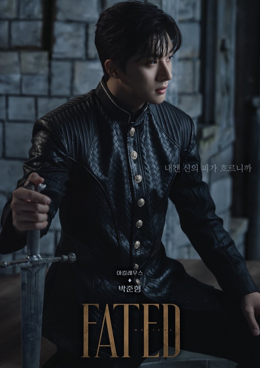 Knowerscompany's tweet photo. #뮤지컬 #FATED

| CHARACTER POSTER |

“내겐 신의 피가 흐르니까”

아킬레우스 #박준형

_
2026.11.03 - 2027.01.24
링크아트센터드림 드림2관 https://t.co/stKf6xL1OR