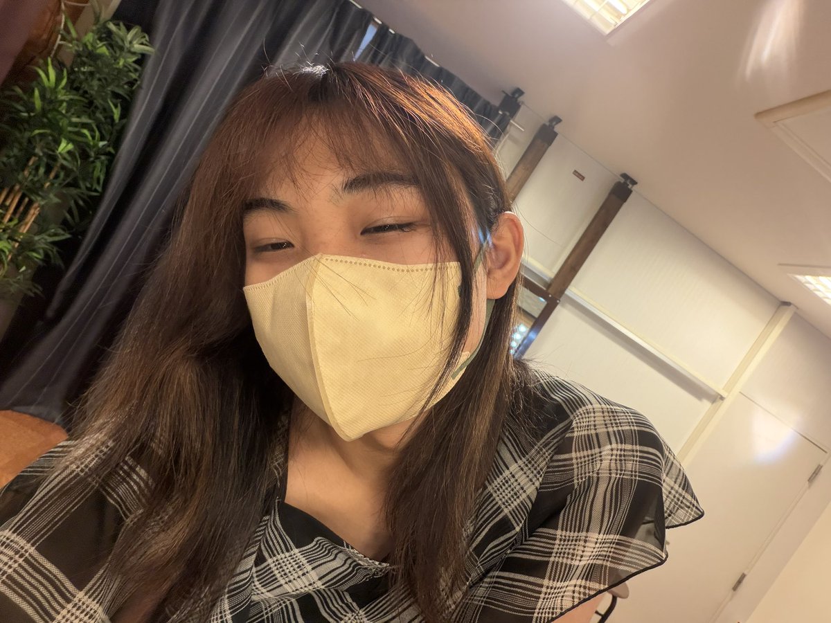 KCMP717M51's tweet photo. 顔がでかい

#通天小町 
#性同一性障害
#男の娘
#可愛くなりたい https://t.co/WHnvGv0hFC