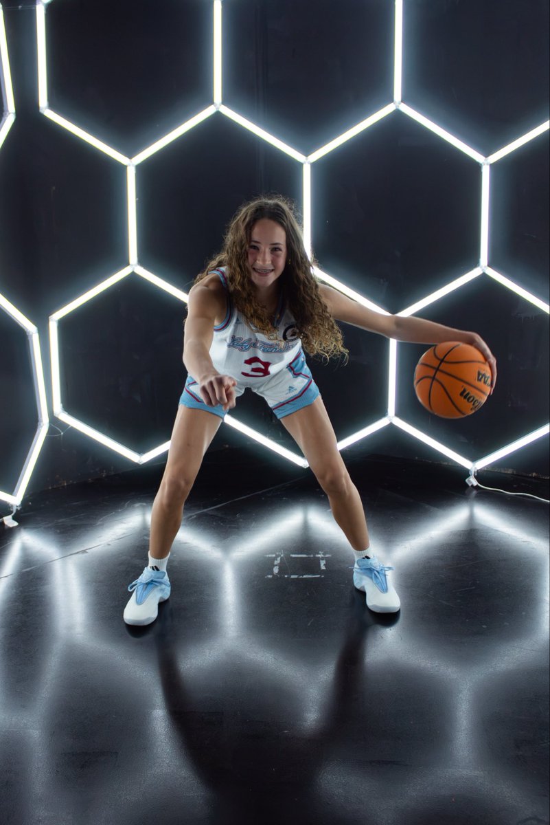 erin_akins1's tweet photo. Thank you @LATechWBB for a great unofficial visit!!🩵 @WoodzElite @TheBrandonLove @nbnbball https://t.co/PBedONeS0V