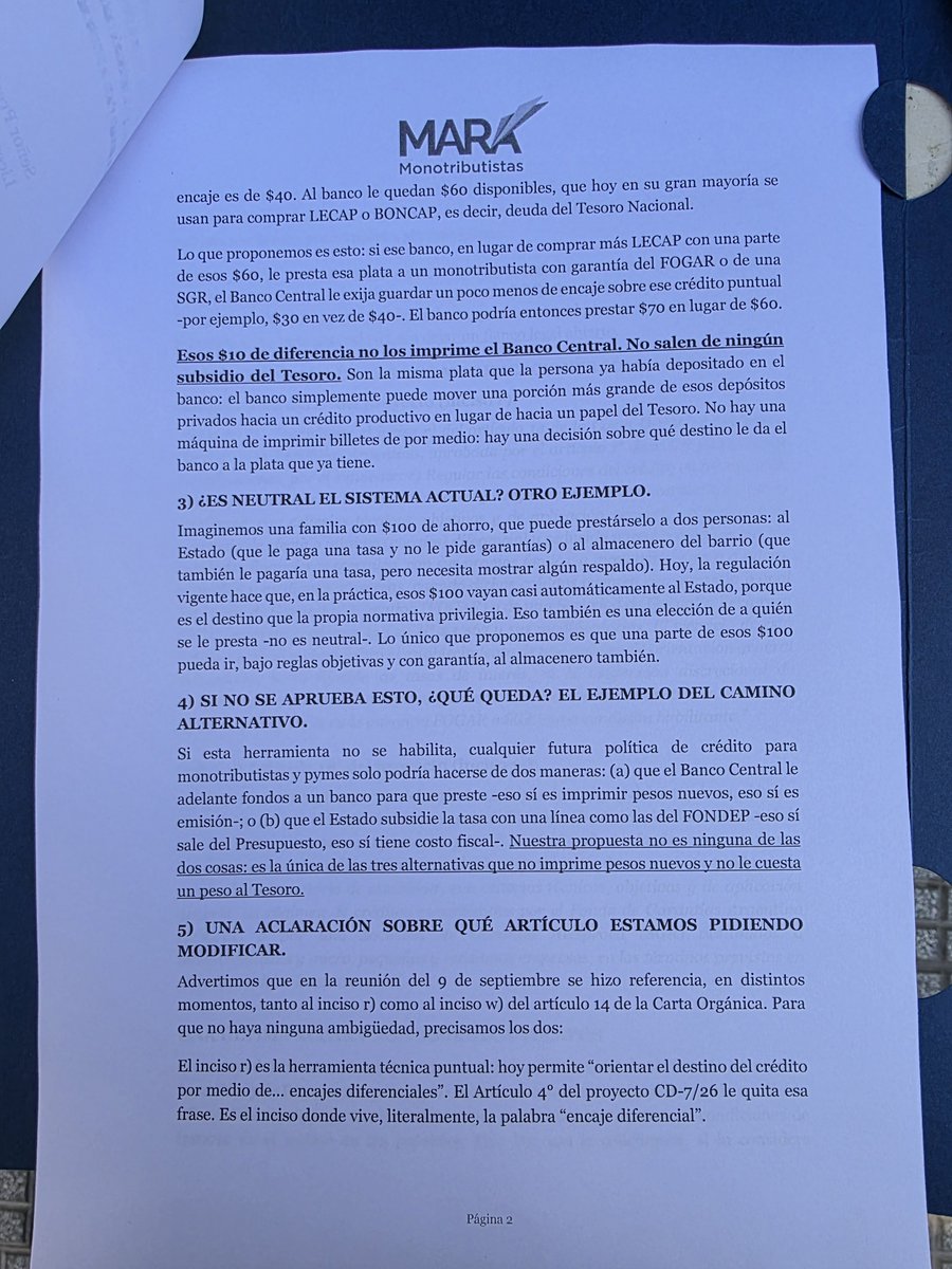 MARAMonotributo's tweet photo. Senadora @DecutRojas le pedimos que en el tratamiento de la Reforma de la Carta Orgánica del BCRA  plantee una moción para que se modifique sobre tablas el encaje diferencial limitado a créditos productivos con garantía FOGAR o SGR.

De esta forma tendremos posibilidad de luego trabajar en una Ley que permita el Crédito Productivo para los trabajadores independientes sin emisión monetaria ni costo fiscal.

Le adjunto la nota dirigida al Presidente del BCRA así puede entender la situación.

Necesitamos su pronta respuesta.

#monotributistas #ReformaBCRA