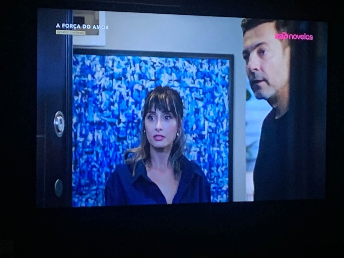 jaquelinefsena's tweet photo. Ela abriu a porta e encontrou exatamente o que não queria ver… 😳💔
O choque no olhar dela diz mais do que qualquer palavra. E depois disso, nada seria como antes… 👀❤️🔥
#KivMer #Kivilcim #Omer #KizilcikSerbeti #AForcaDoAmor r #BarışKılıç #EvrimAlasya https://t.co/rYqtoBHCla