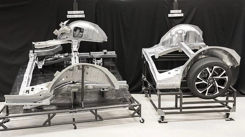empcasting's tweet photo. Toyota: 86 stamping parts -> 1 gigacast piece, 3 min cycle, 50% less assembly time. Big news for body structures. For 800V housings though? EMP Casting: 100% He-leak, FSW seams, IATF 16949. Precision > tonnage. https://t.co/KoZhH2Wf8E #DieCasting #Gigacasting https://t.co/BBbms7xZNk