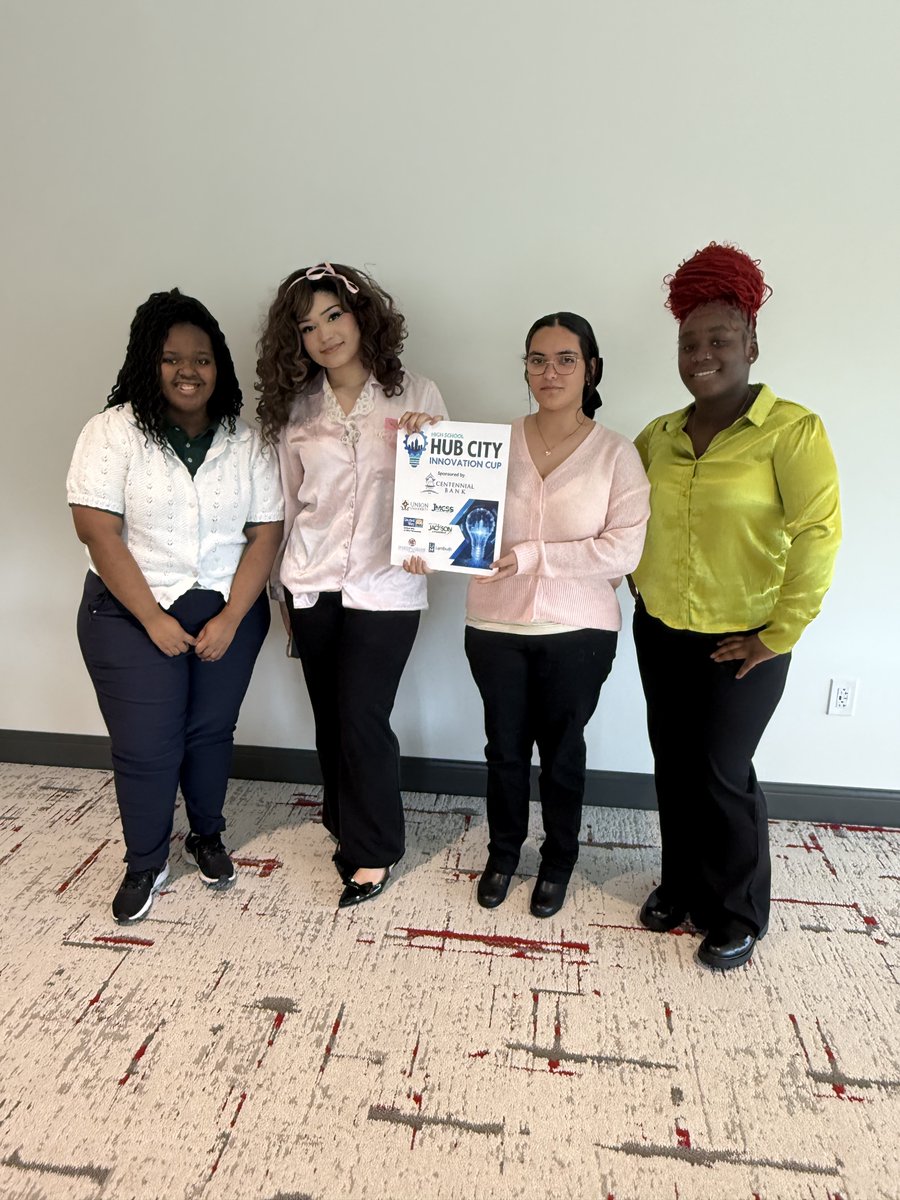JMCSchools's tweet photo. @JCMCougars earned a 3rd-place finish 🥉 at the Fifth Annual Hub City Innovation Cup! Their proposal, C.A.R.E. (Childcare Around Real Employment), addresses a critical workforce challenge: childcare options for parents working nights and non-traditional hours. Bravo, Central! https://t.co/455zbsIM6P