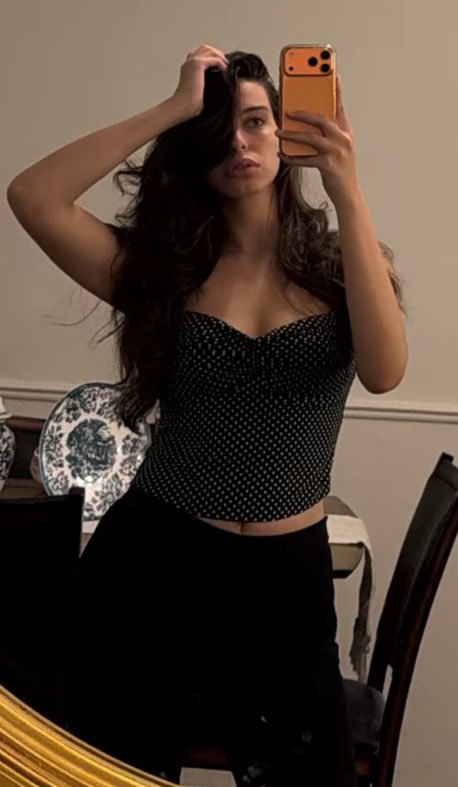 Goonerpiggy6's tweet photo. انا بقيت مرا بكس خلاص 🫦🥵🔥 عايز فحل ينام فوقي ويرزع فيا جامد اووي🤤🎀🥺🐽👙 https://t.co/G36s1wSxpM