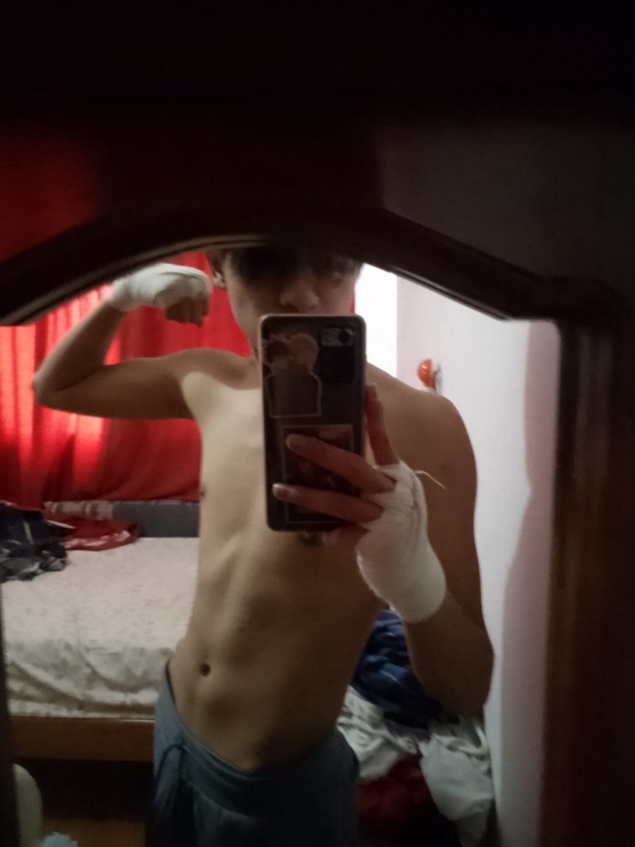 JoshuaJoshzles's tweet photo. Se busca cornudo o milf para encuentro tengo 19
#cornudo #single #encuentros #encuentro #cdmx https://t.co/S9dGAgFSMK