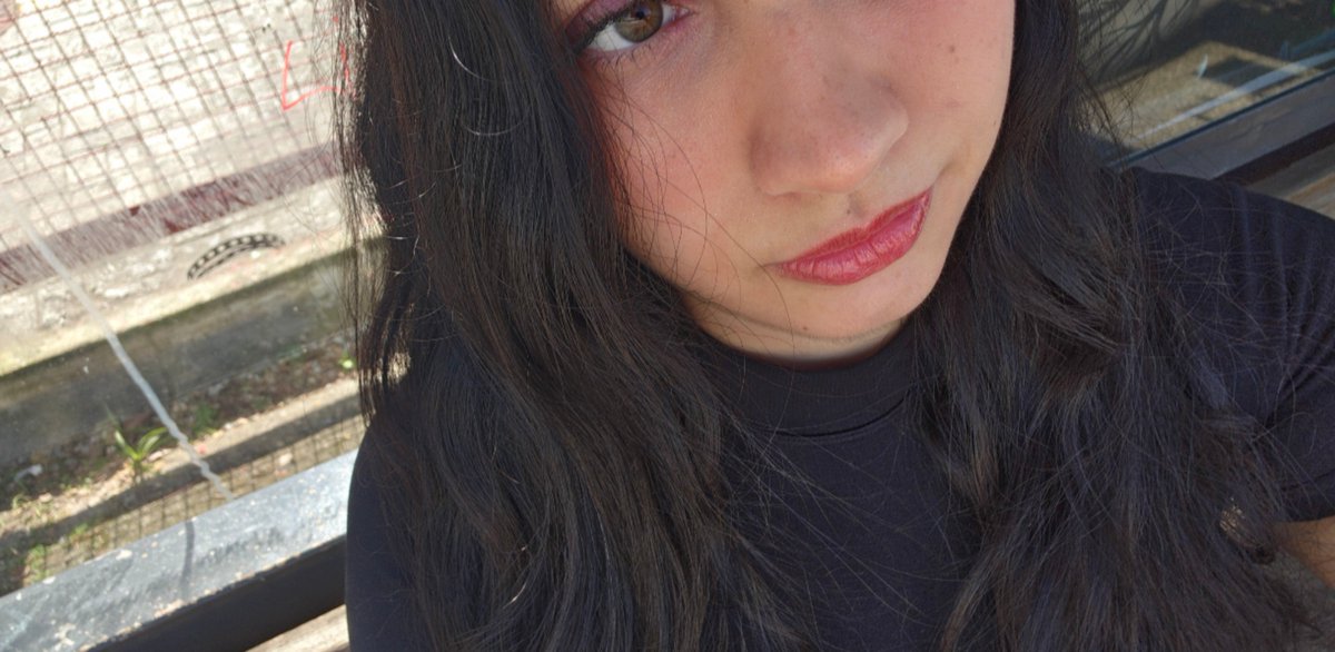 sthezsz's tweet photo. eu meio que AMO os meus olhos ۶ৎ ⊹ ࣪ ˖ ໒ ꒱ https://t.co/thWdyn4tH6