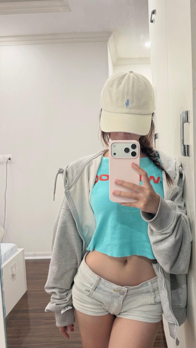 ElidaPoland's tweet photo. 自分の気持ちをどこまで言葉にできるかって難しいですよね。みなさんは、言葉にできない感情をどうやって整理してますか。 https://t.co/fjkfFpCr4X