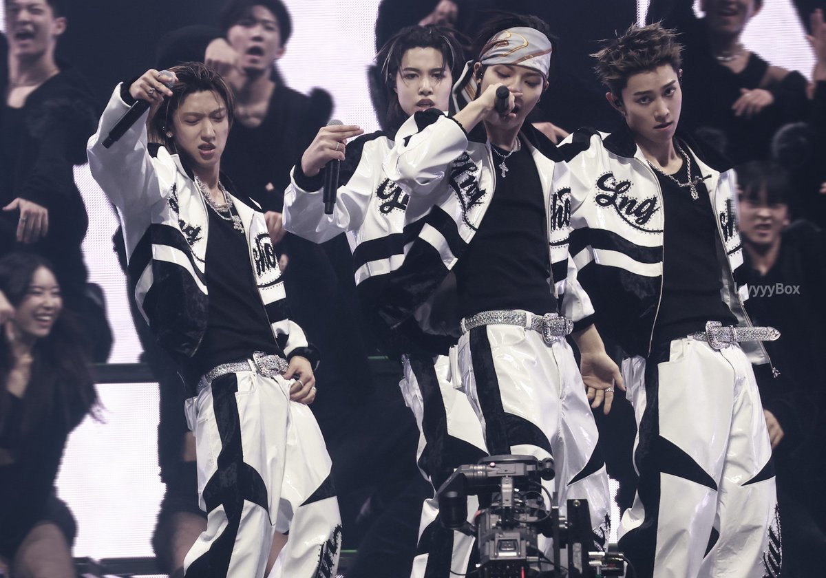 starfess's tweet photo. -star their FIRST MMA and CAN’T WAIT UNTUK MMA2026!!!! Yeayyyy https://t.co/siCbGUKnQa