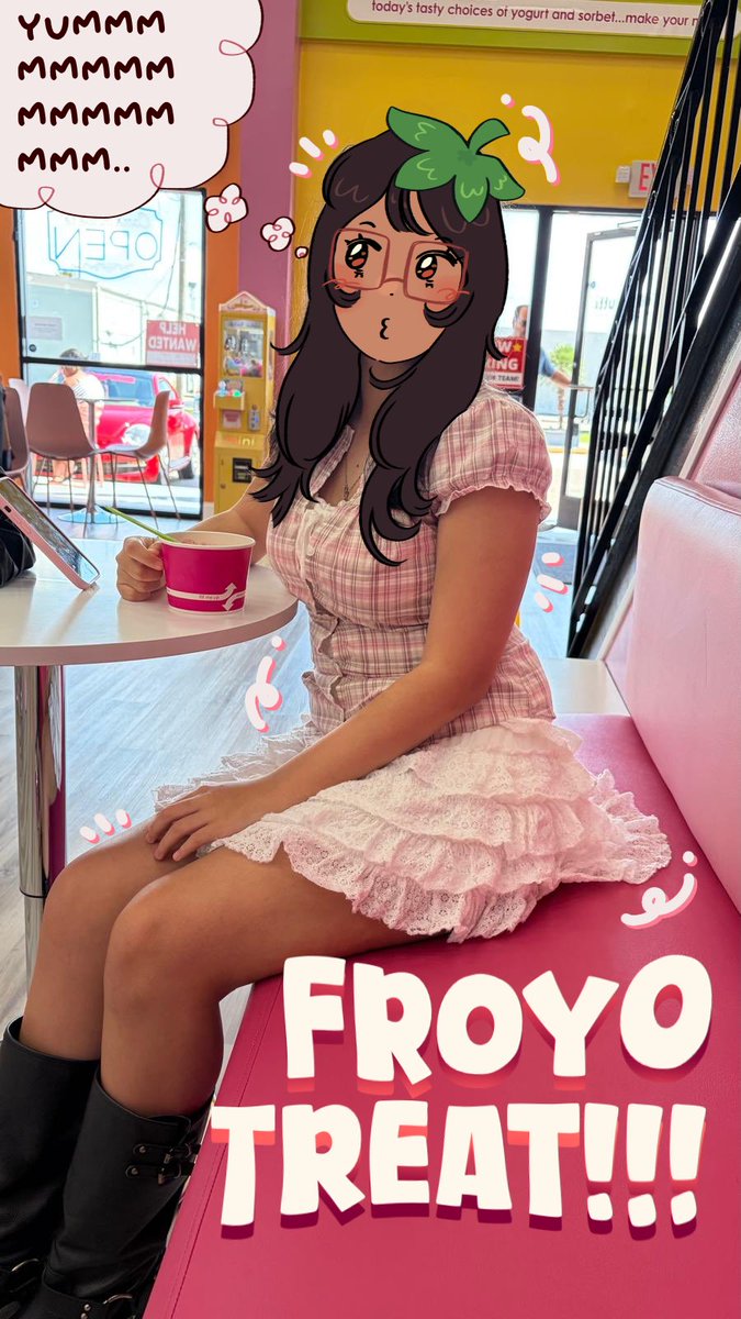 helloomikka's tweet photo. literally YUM guys i love froyo and i will be getting it like every single day #merp https://t.co/LhWQ5vYhfM